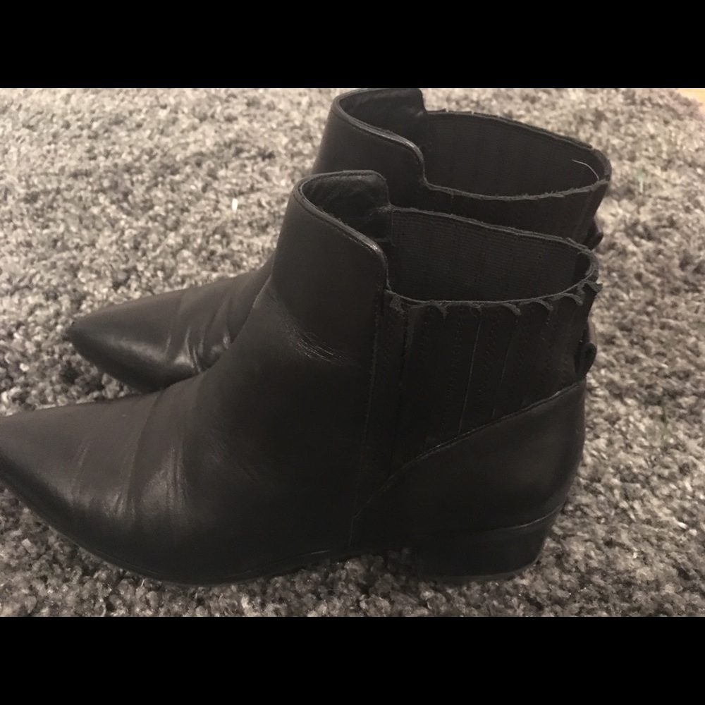 Halogen black boots